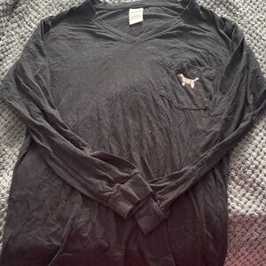 PINK Victoria's Secret Black V-Neck Long Sleeve Tee